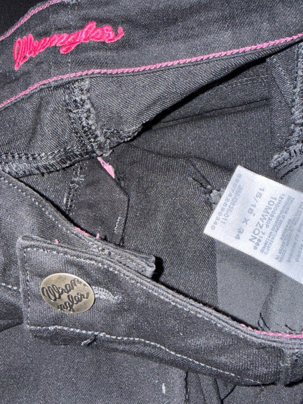 Jeans - Picture 3 of 3
